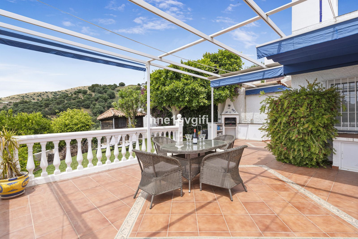 Huis te koop in Calahonda | 3 slaapkamers H5373832