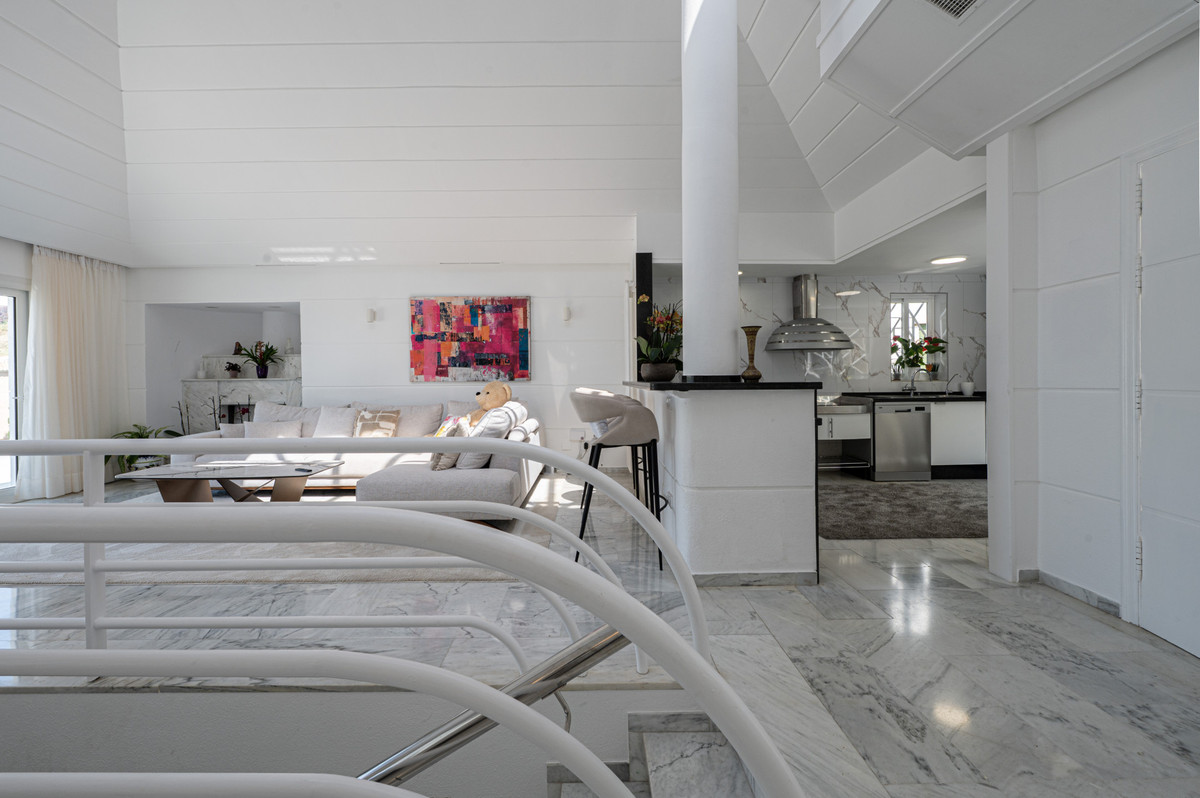 Huis te koop in Calahonda | 4 slaapkamers H5378089