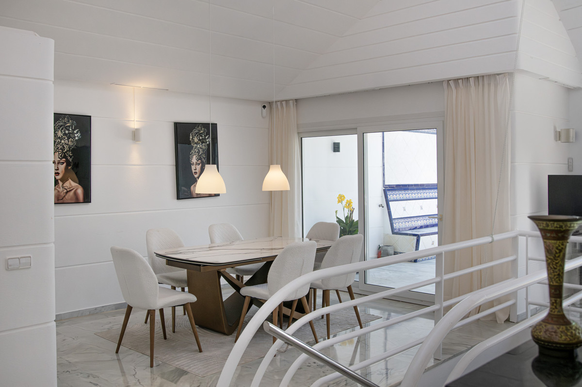 Huis te koop in Calahonda | 4 slaapkamers H5378089