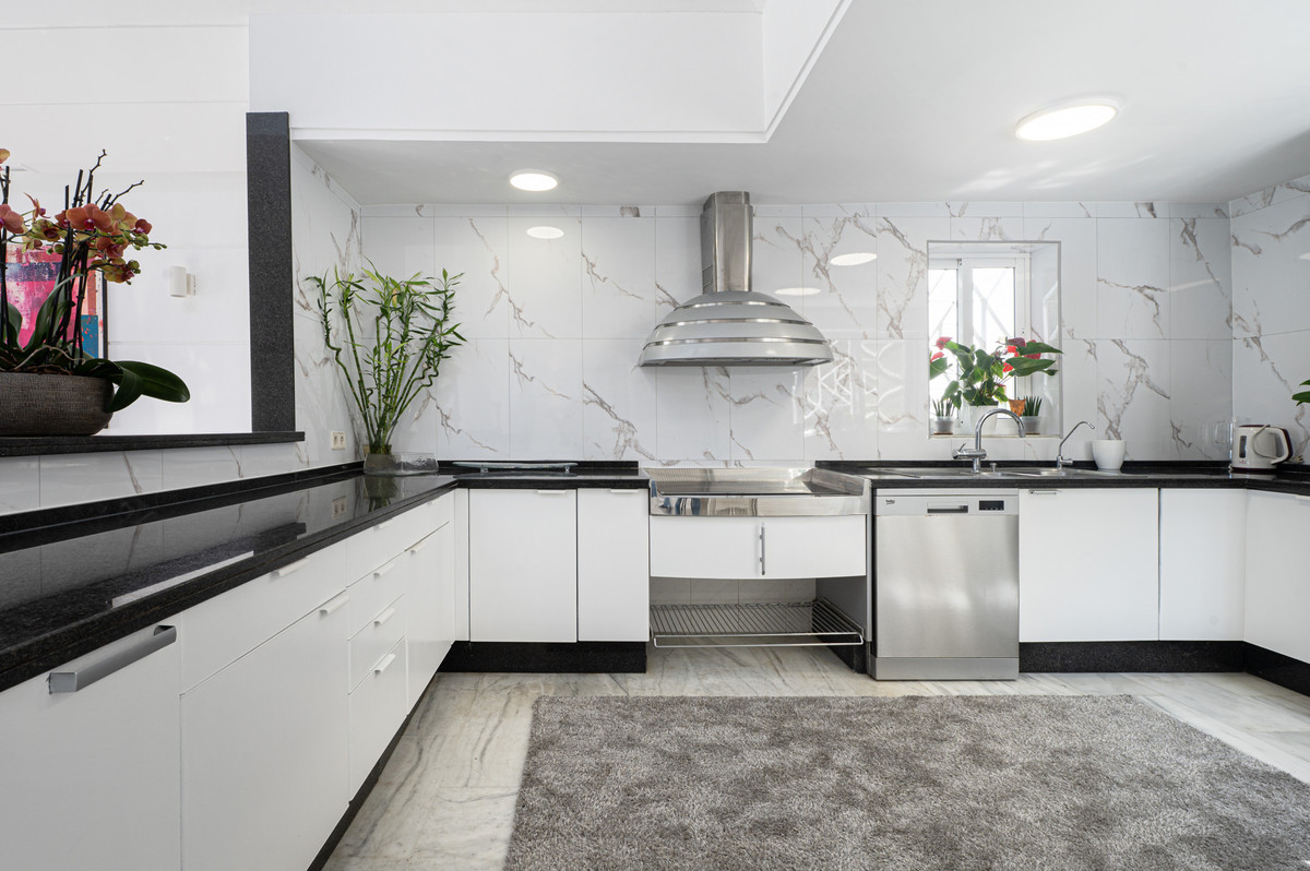 Huis te koop in Calahonda | 4 slaapkamers H5378089