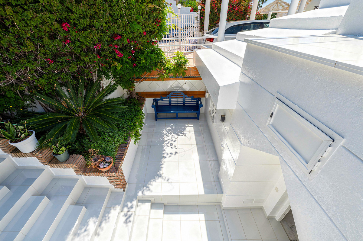 Huis te koop in Calahonda | 4 slaapkamers H5378089