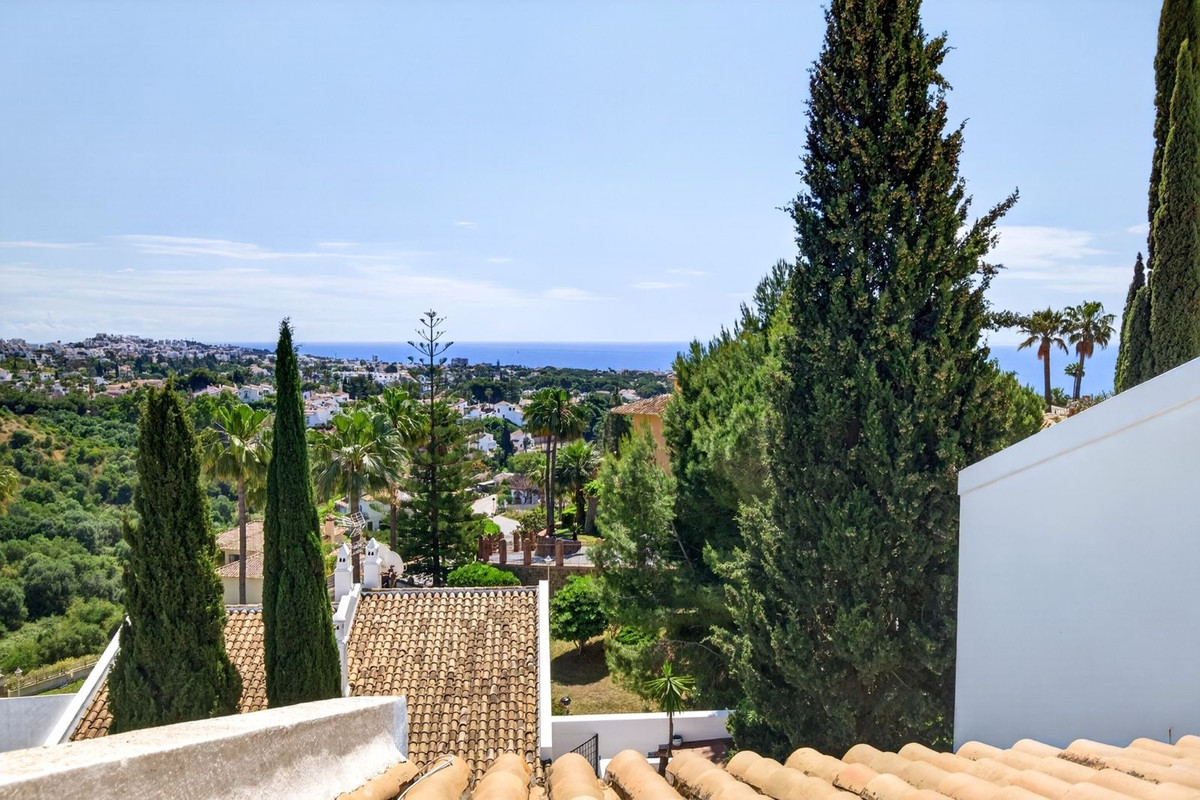 Huis te koop in Calahonda | 4 slaapkamers H5379025