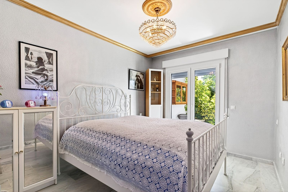 Huis te koop in Calahonda | 4 slaapkamers H5379025