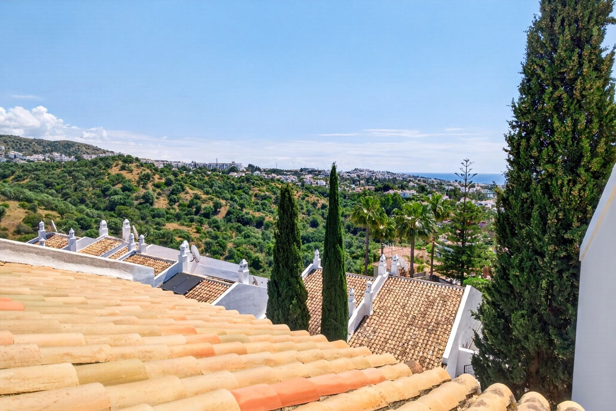 Huis te koop in Calahonda | 4 slaapkamers H5379025