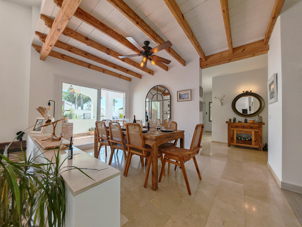 Huis te koop in Calahonda | 3 slaapkamers H5379229