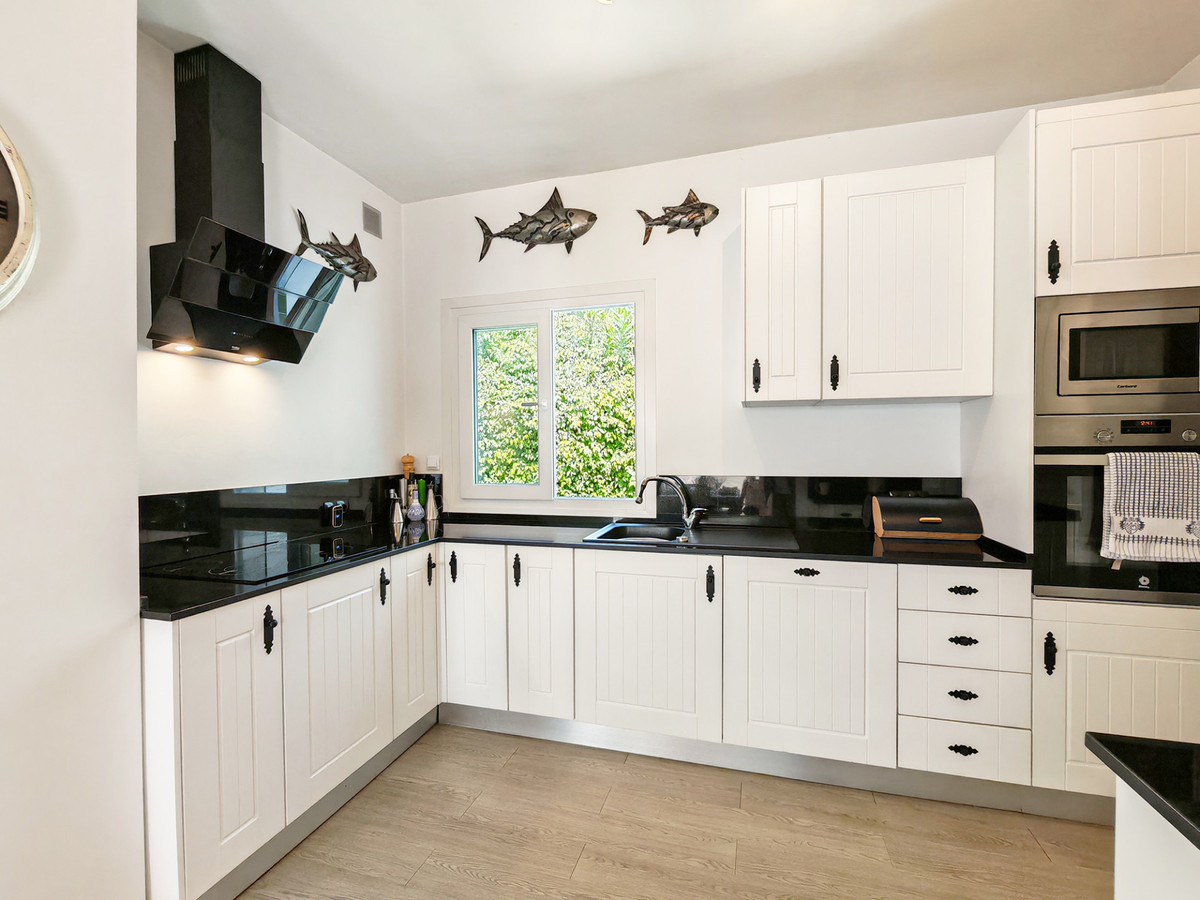 Huis te koop in Calahonda | 3 slaapkamers H5379229