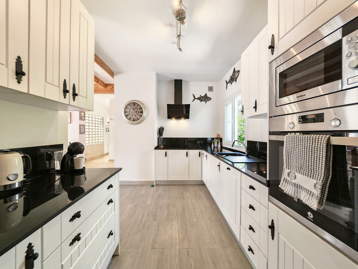 Huis te koop in Calahonda | 3 slaapkamers H5379229