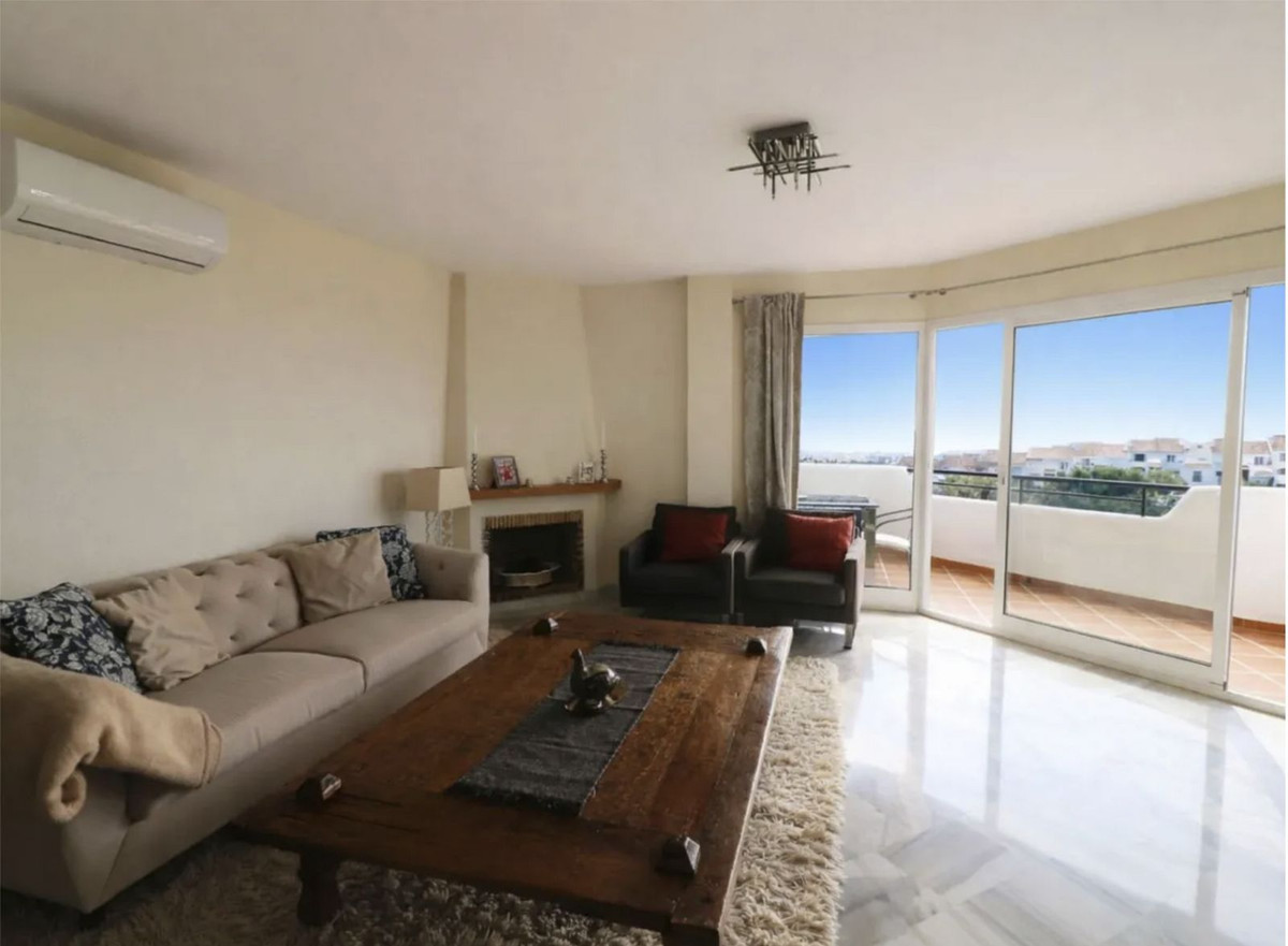 Appartement te koop in Calahonda | 3 slaapkamers H5386735