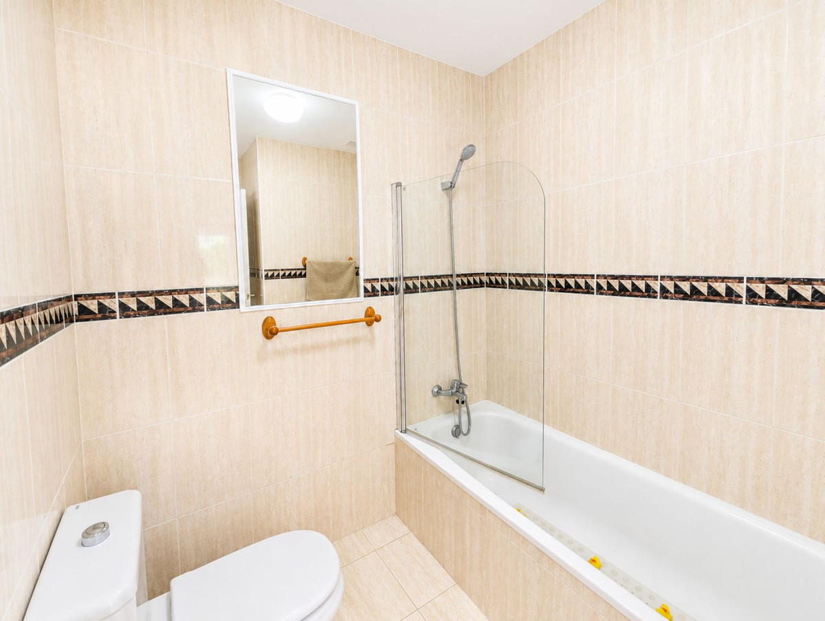 Appartement te koop in Calahonda | 2 slaapkamers H5387185