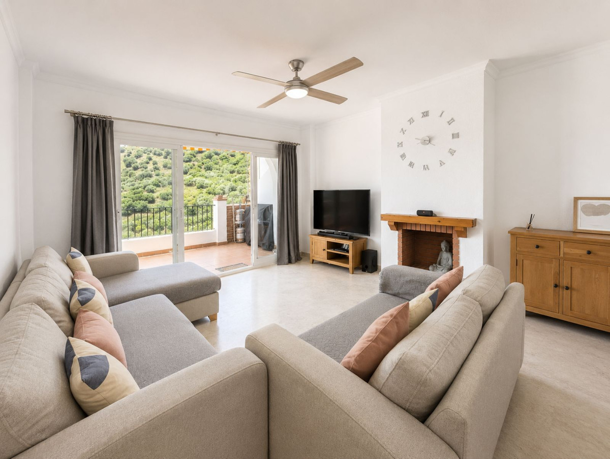 Appartement te koop in Calahonda | 2 slaapkamers H5387185