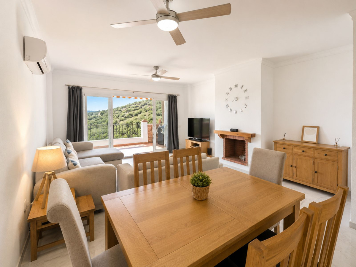 Appartement te koop in Calahonda | 2 slaapkamers H5387185
