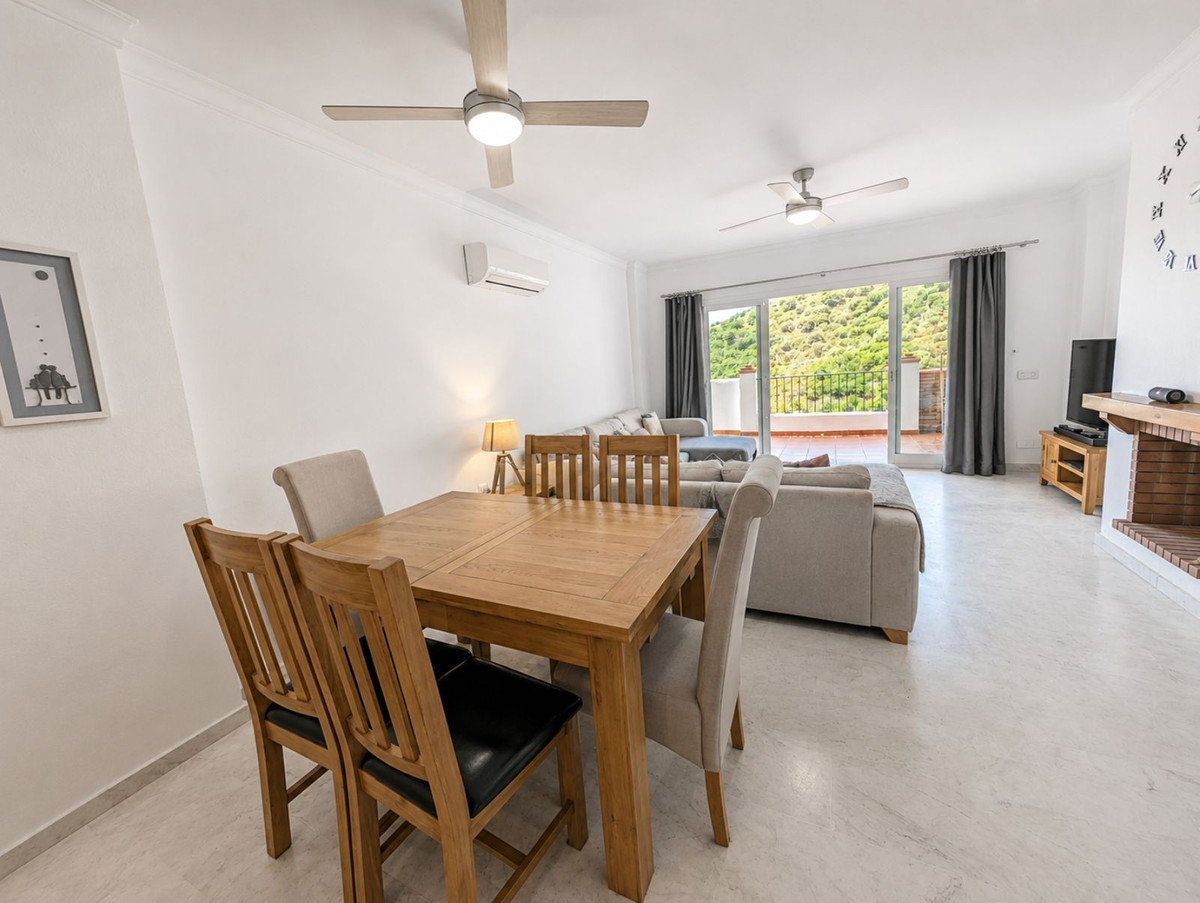 Appartement te koop in Calahonda | 2 slaapkamers H5387185