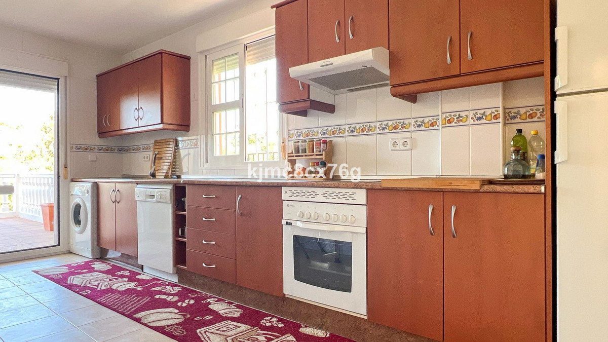 Huis te koop in Calahonda | 5 slaapkamers H5388100