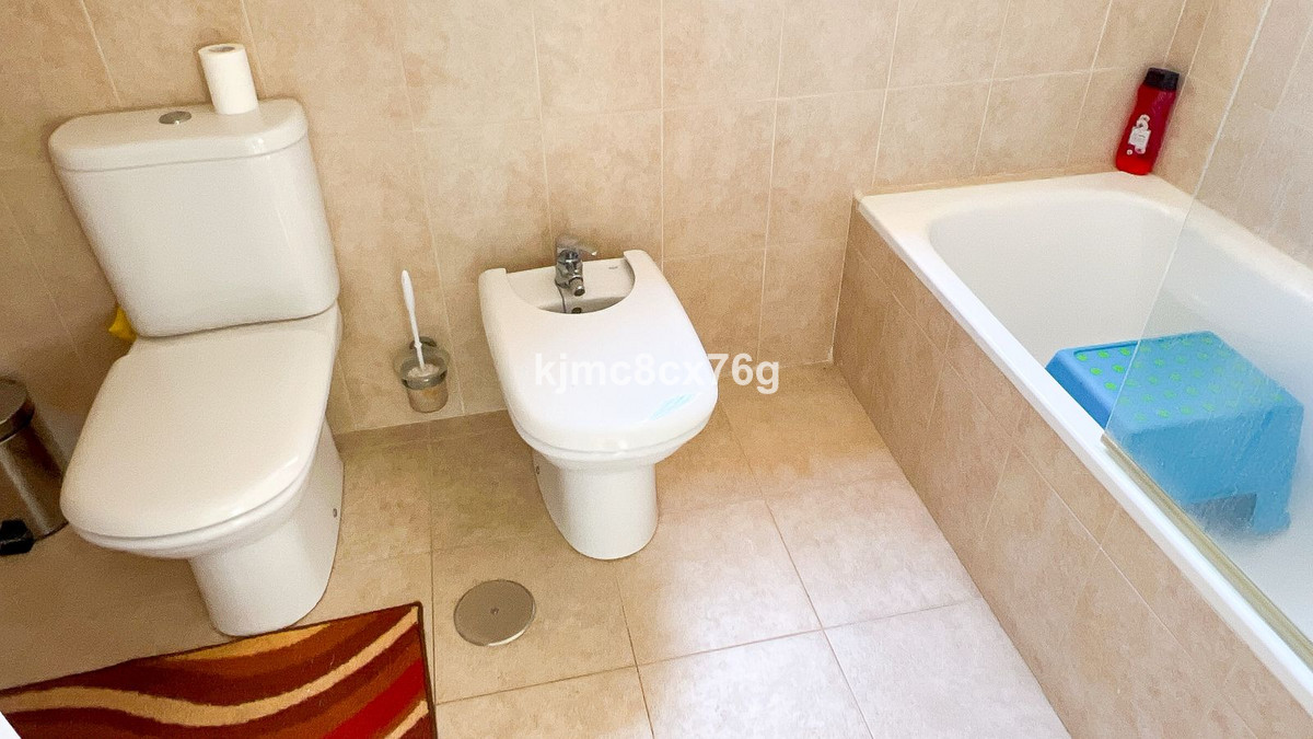 Huis te koop in Calahonda | 5 slaapkamers H5388100