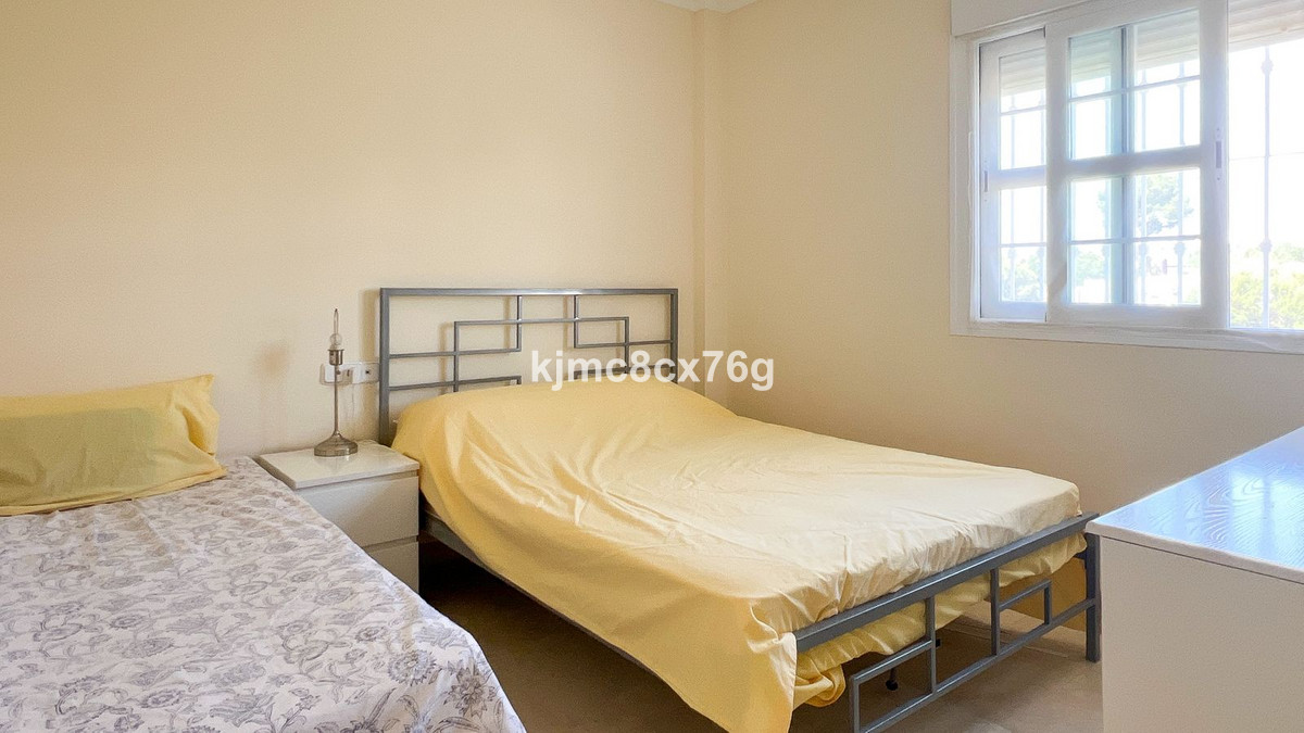 Huis te koop in Calahonda | 5 slaapkamers H5388100
