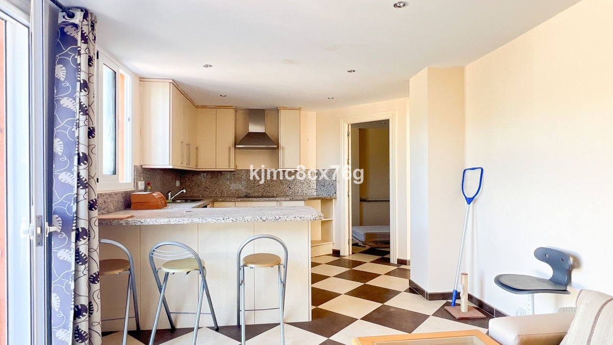 Huis te koop in Calahonda | 5 slaapkamers H5388100