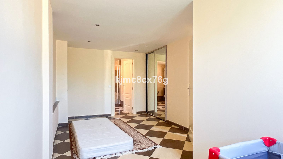Huis te koop in Calahonda | 5 slaapkamers H5388100