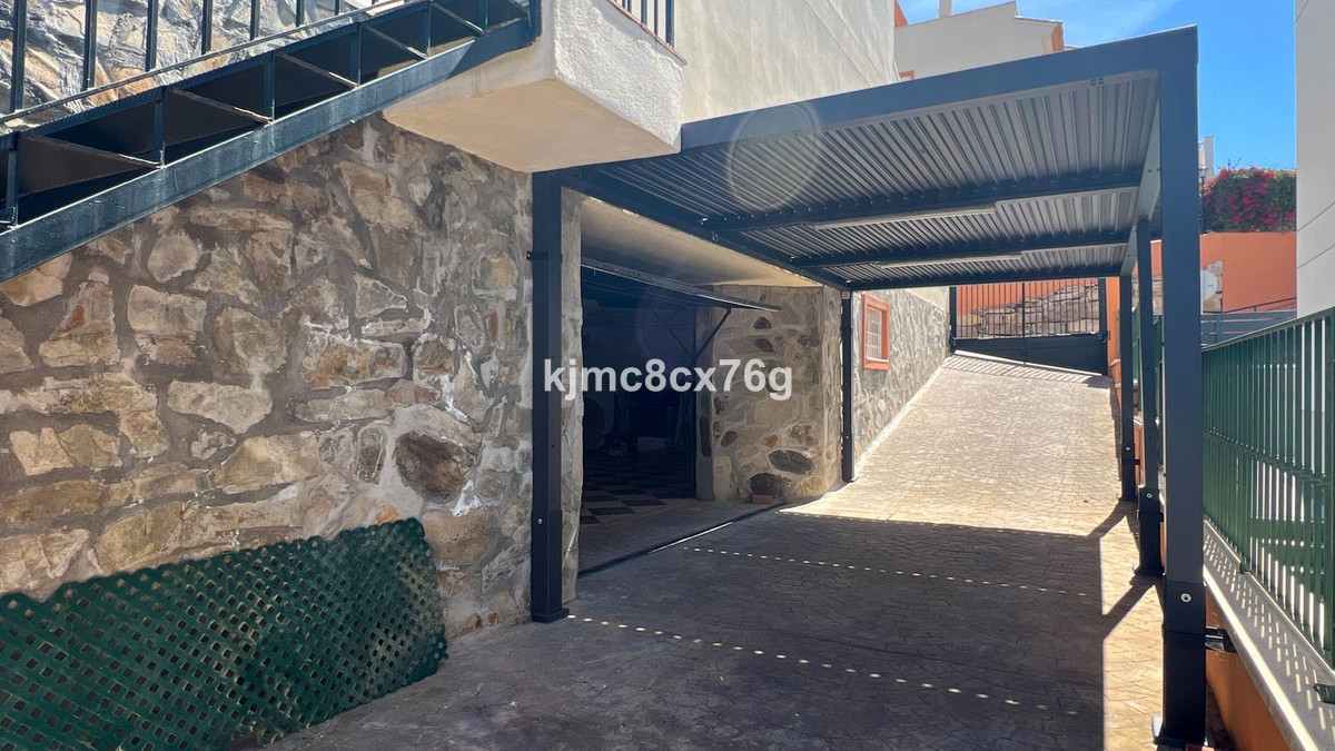 Huis te koop in Calahonda | 5 slaapkamers H5388100
