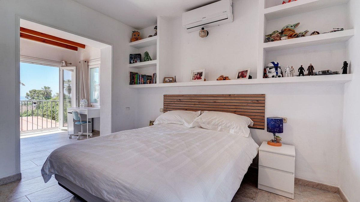 Huis te koop in Calahonda | 4 slaapkamers H5389099