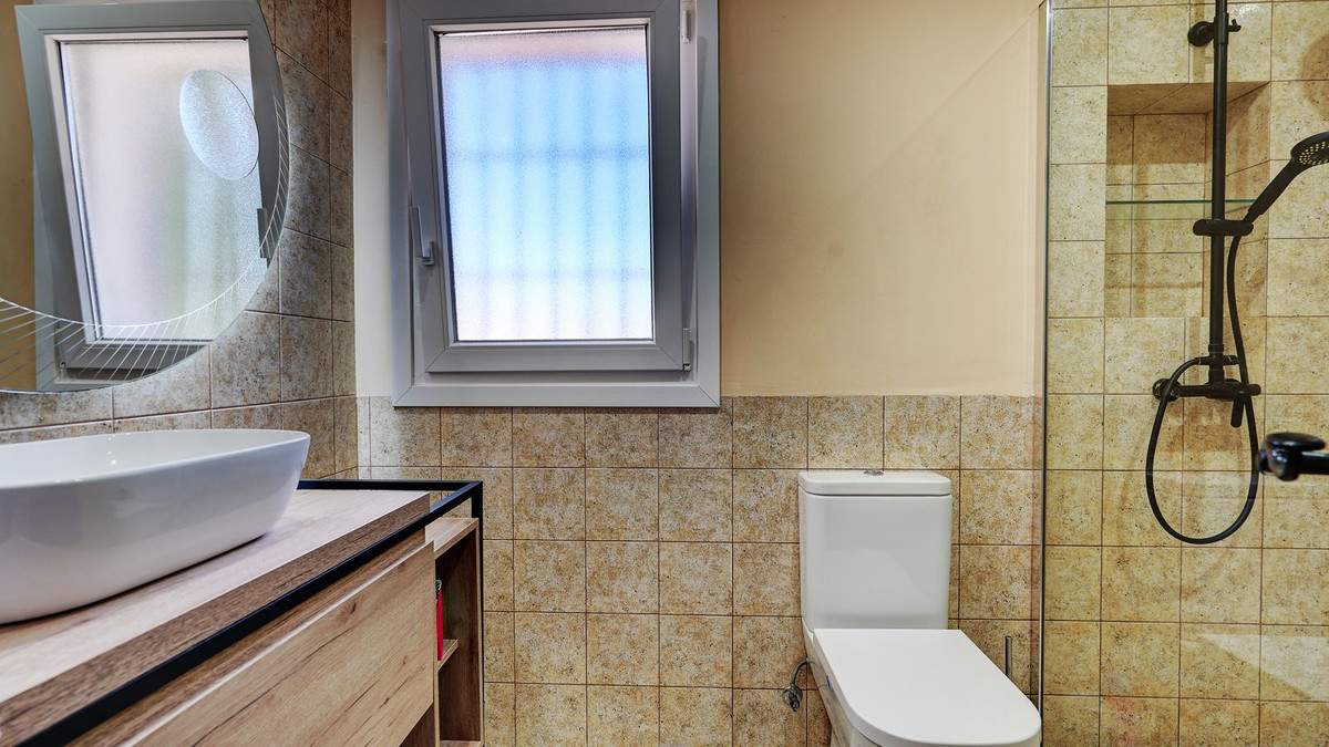Huis te koop in Calahonda | 4 slaapkamers H5389099