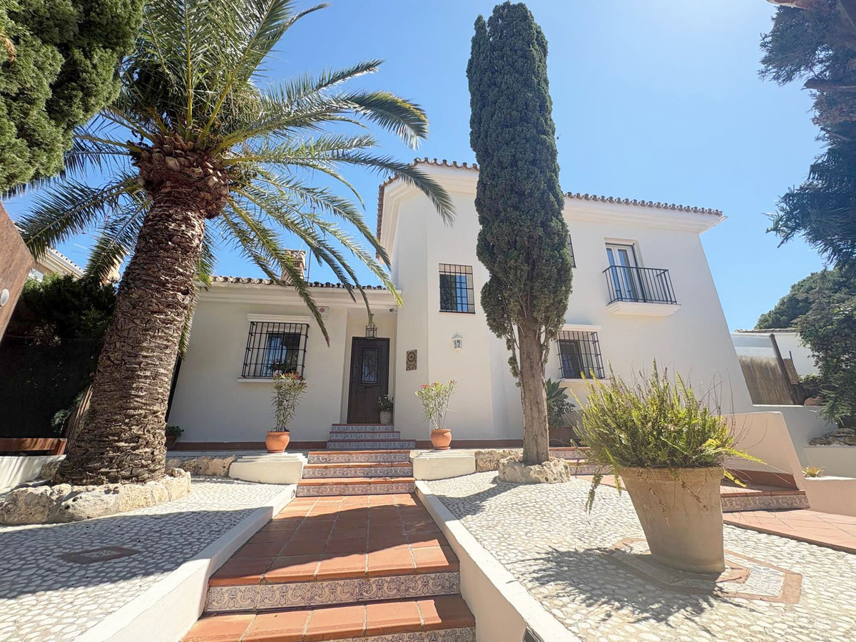 Huis te koop in Calahonda | 4 slaapkamers H5389099