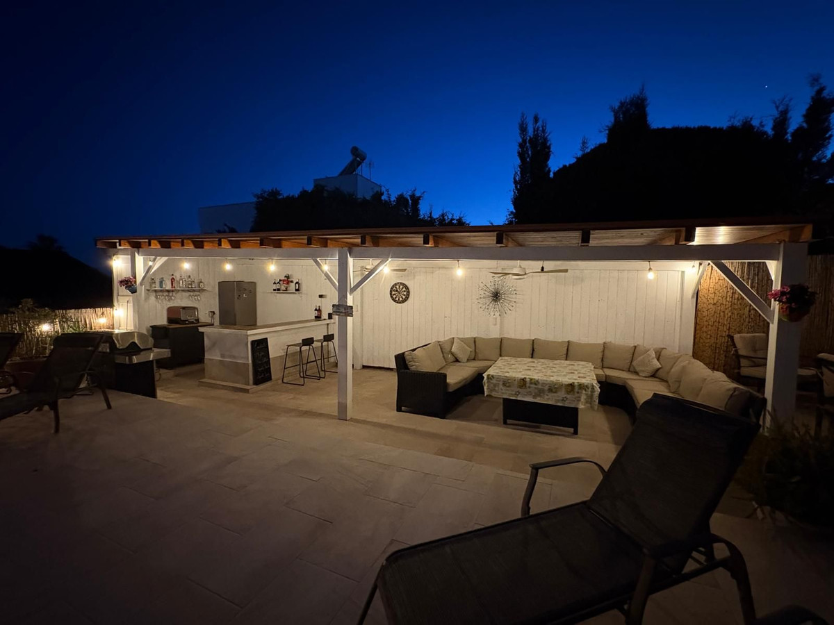 Huis te koop in Calahonda | 4 slaapkamers H5389099