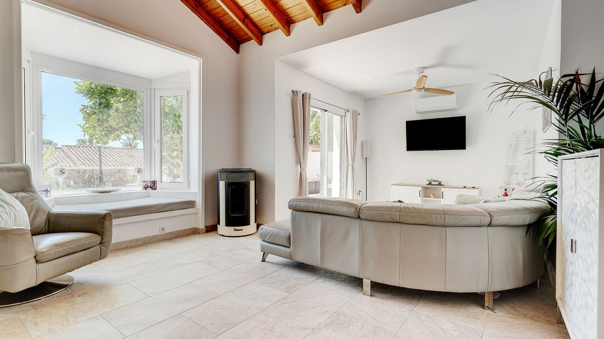 Huis te koop in Calahonda | 4 slaapkamers H5389099