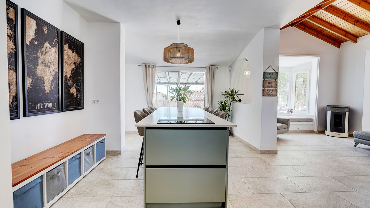 Huis te koop in Calahonda | 4 slaapkamers H5389099