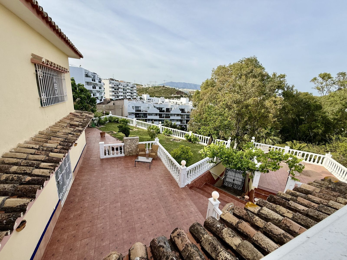Huis te koop in Calahonda | 6 slaapkamers H5400106
