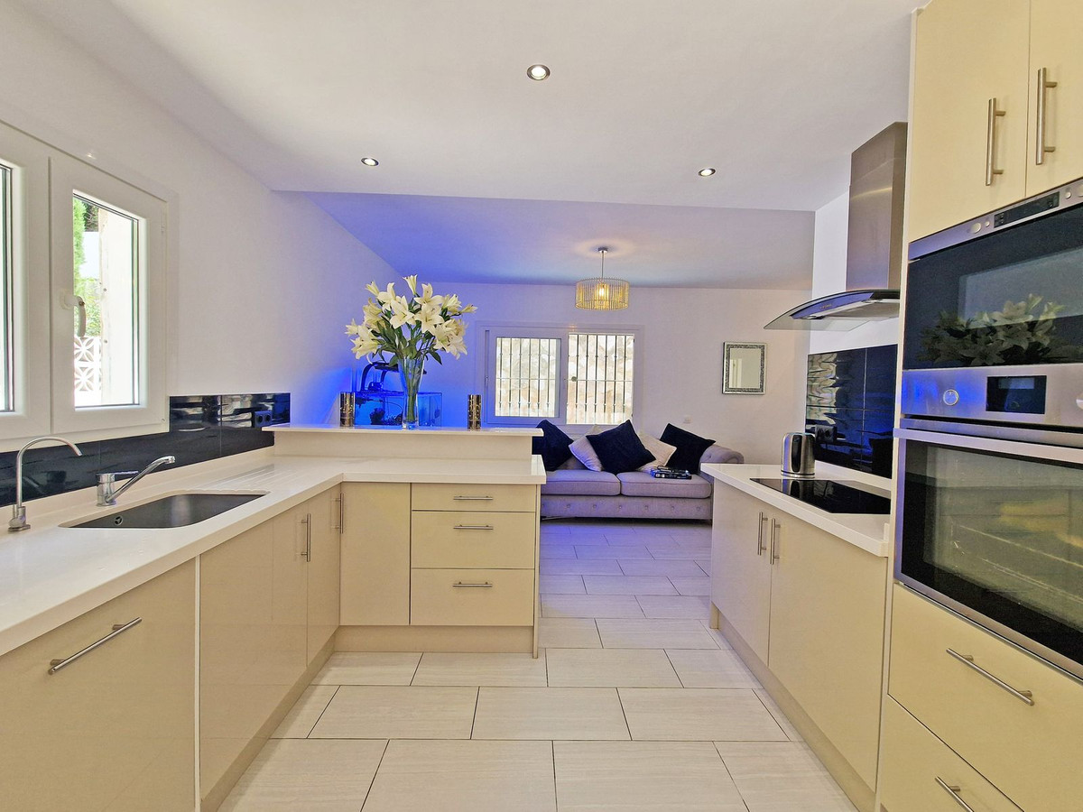 Huis te koop in Calahonda | 2 slaapkamers H5411569