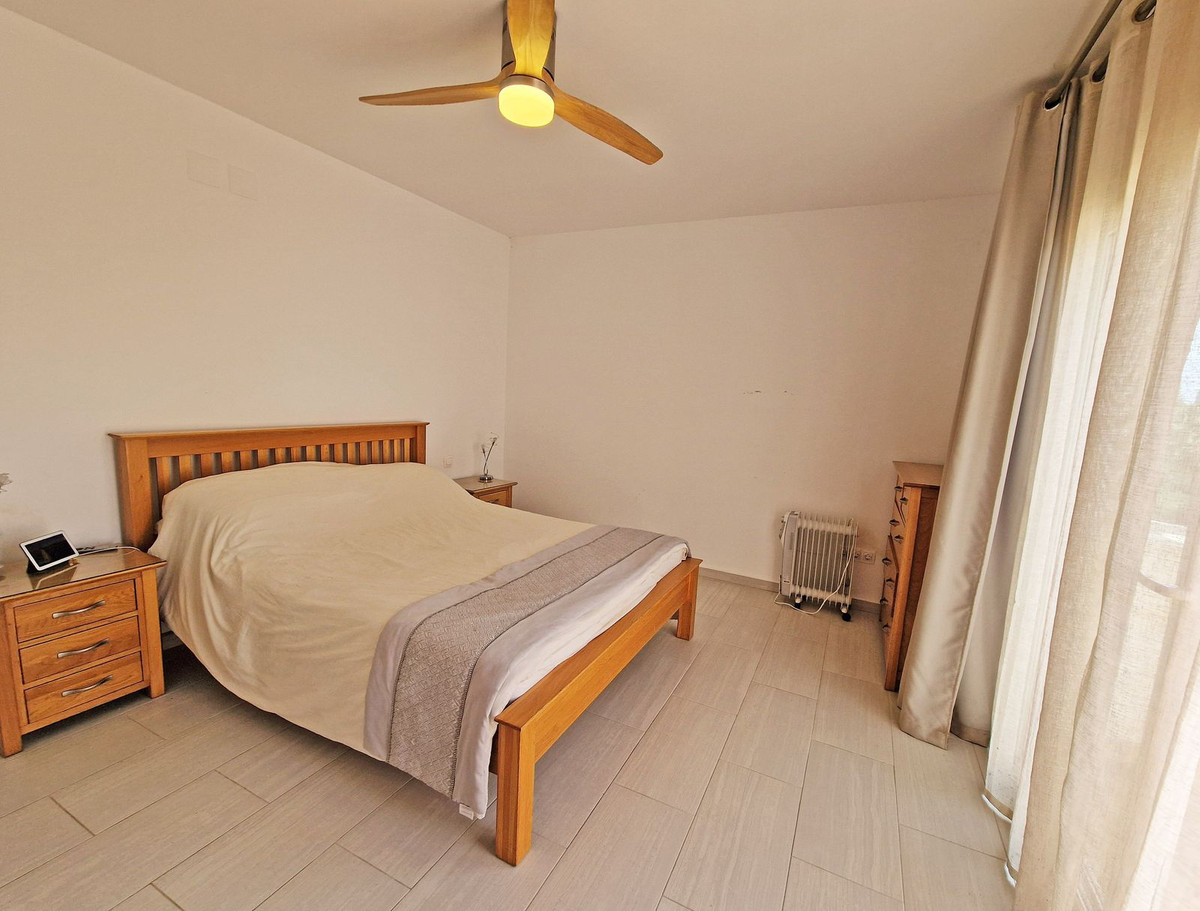 Huis te koop in Calahonda | 2 slaapkamers H5411569