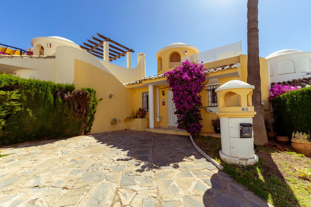 Huis te koop in Calahonda | 3 slaapkamers H5416999