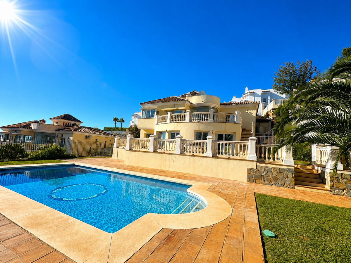 Huis te koop in Calahonda | 3 slaapkamers H5417140