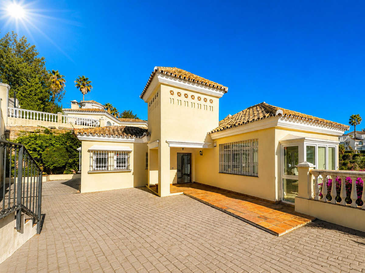 Huis te koop in Calahonda | 3 slaapkamers H5417140