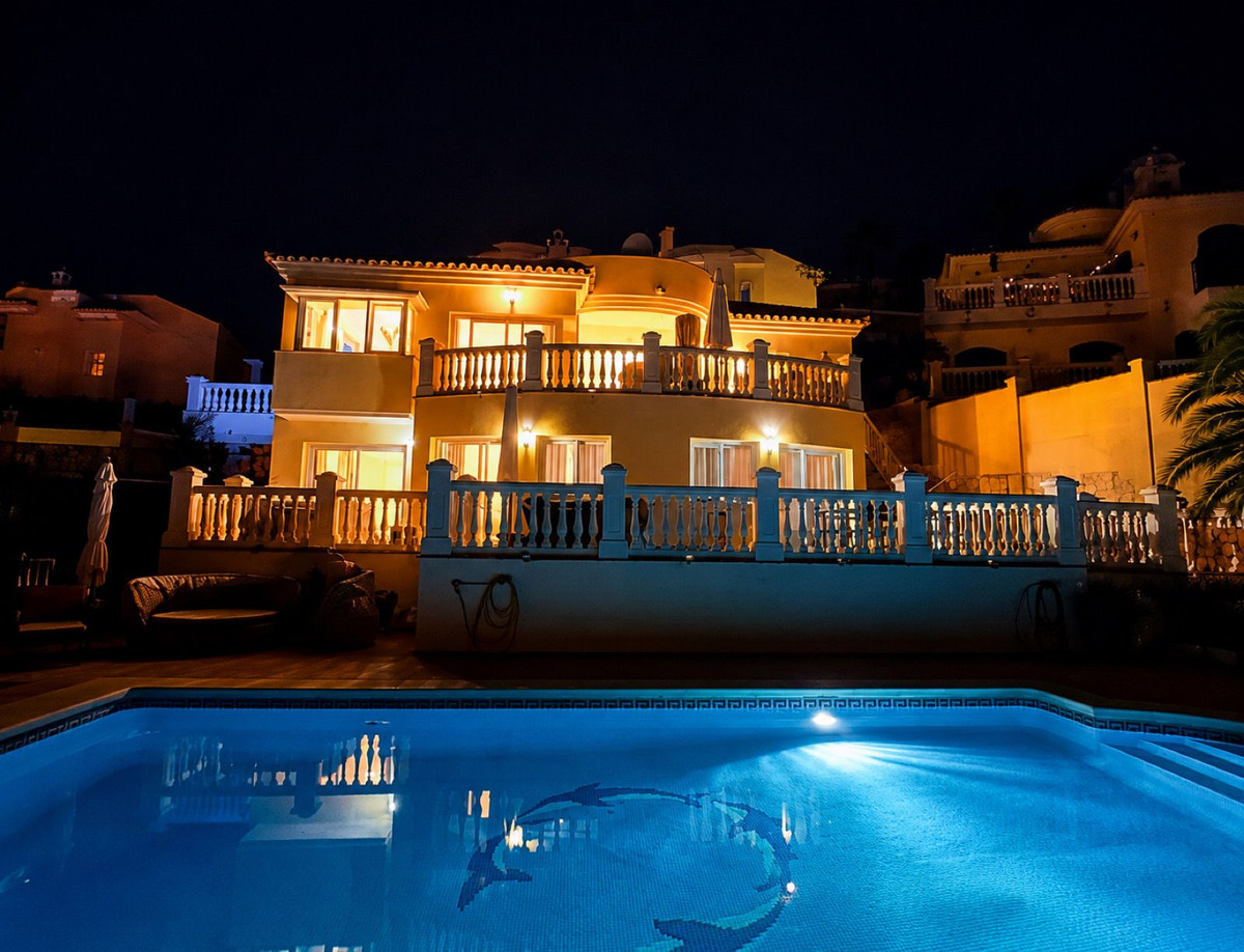 Huis te koop in Calahonda | 3 slaapkamers H5417140