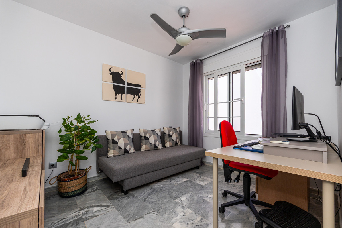 Huis te koop in Calahonda | 4 slaapkamers H5424781