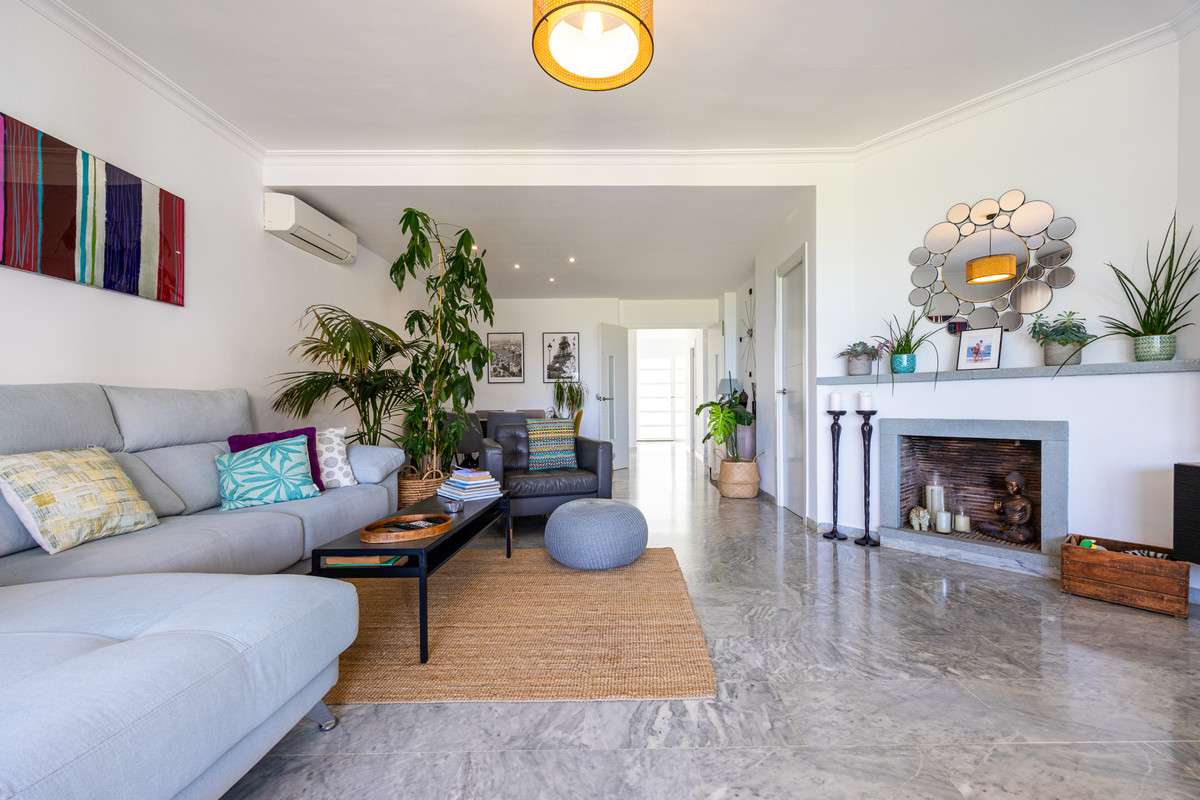 Huis te koop in Calahonda | 4 slaapkamers H5424781