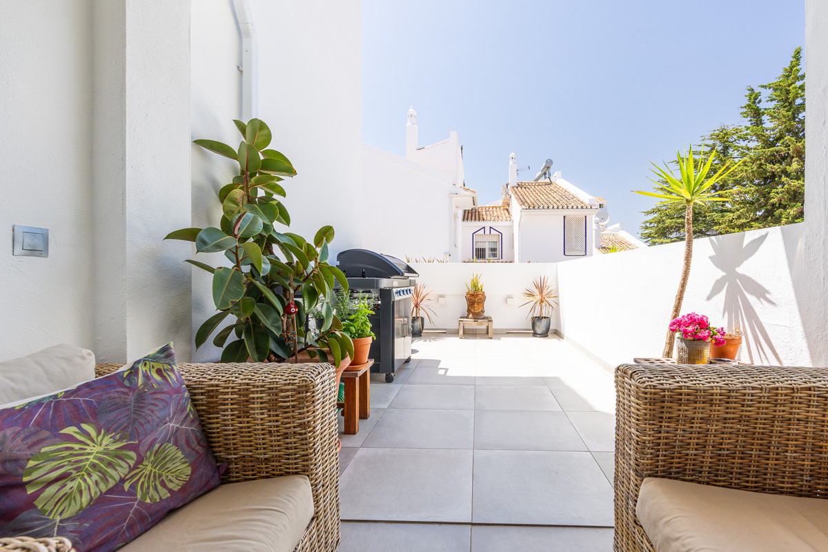 Huis te koop in Calahonda | 4 slaapkamers H5424781