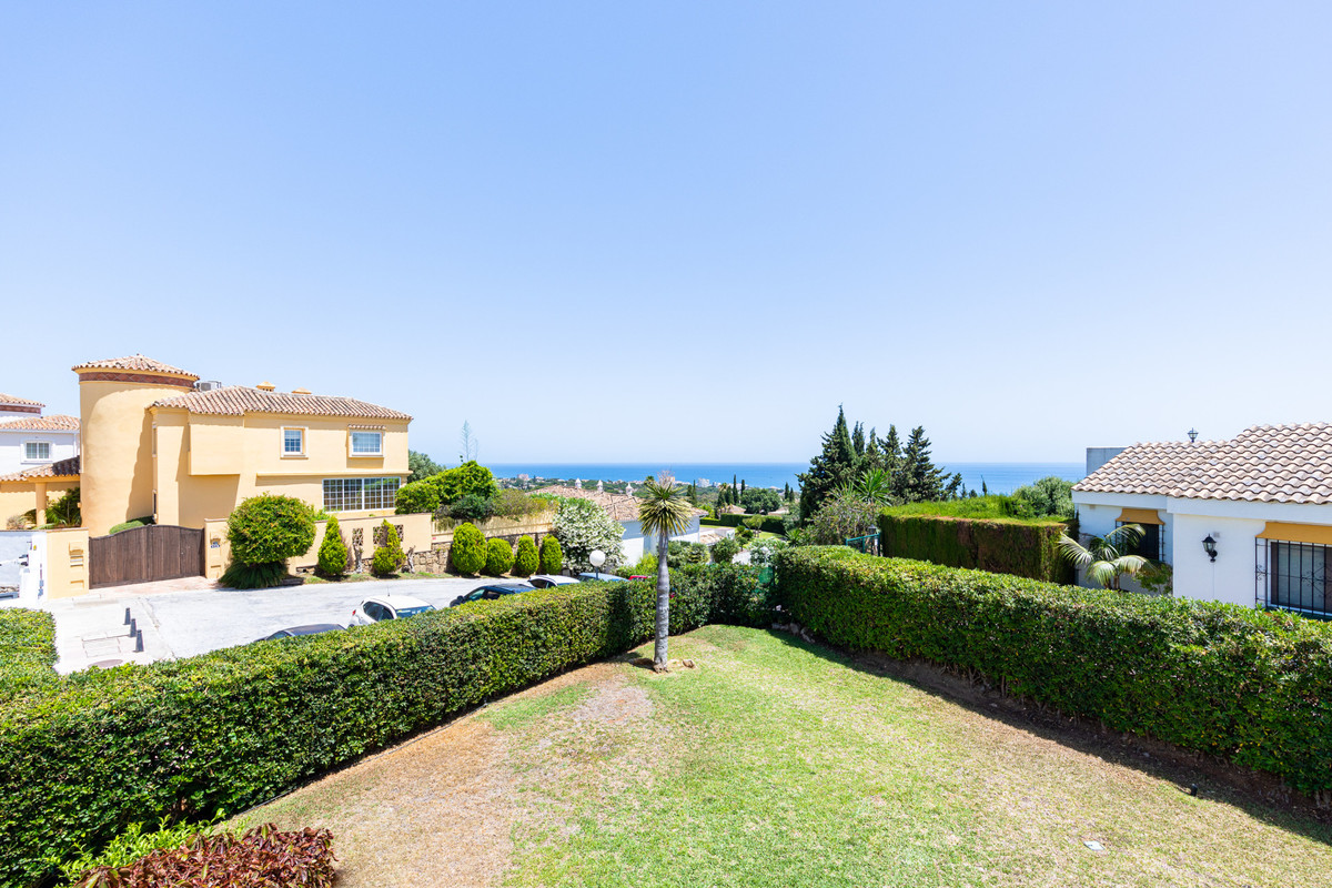 Huis te koop in Calahonda | 4 slaapkamers H5424781