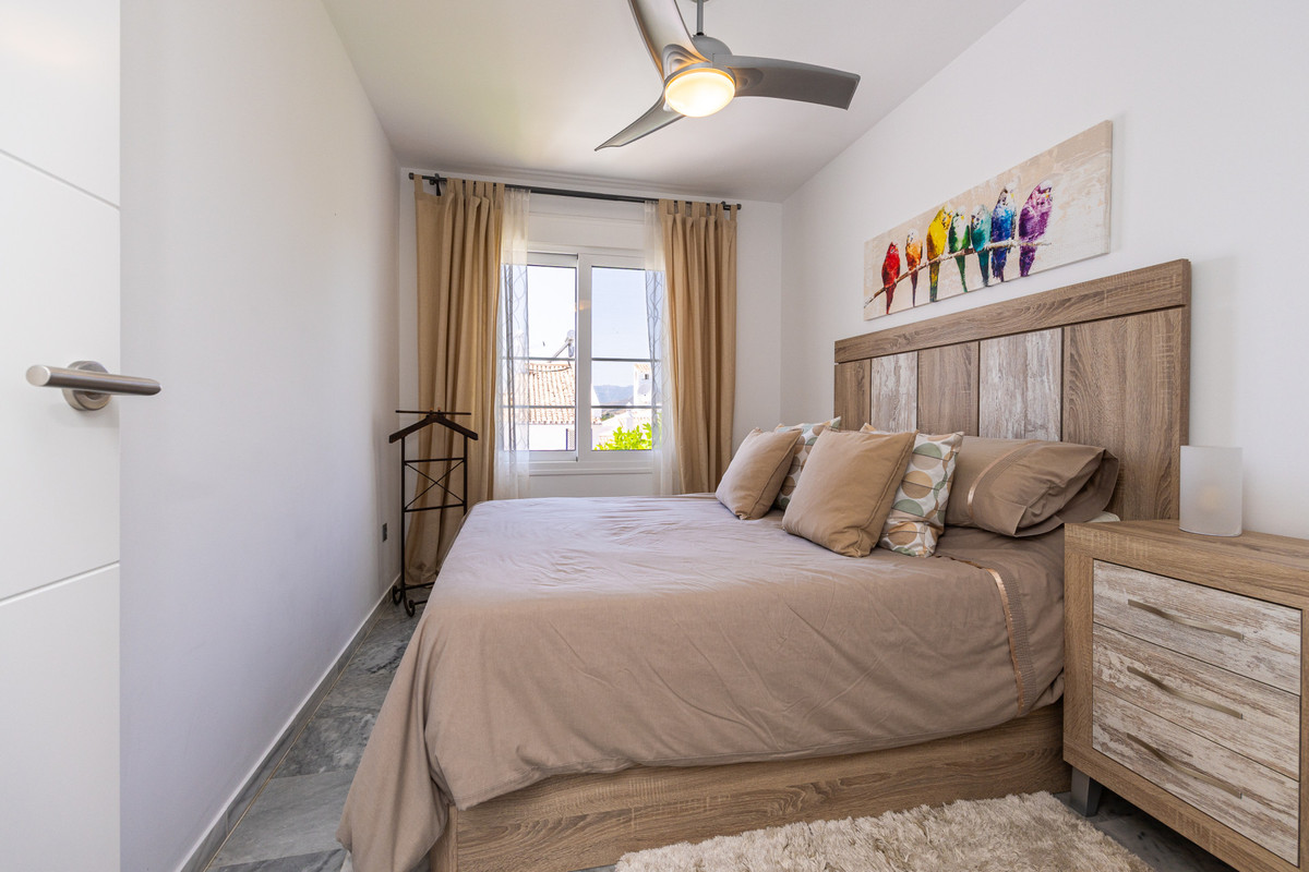 Huis te koop in Calahonda | 4 slaapkamers H5424781