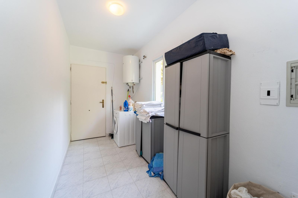 Property main view 40