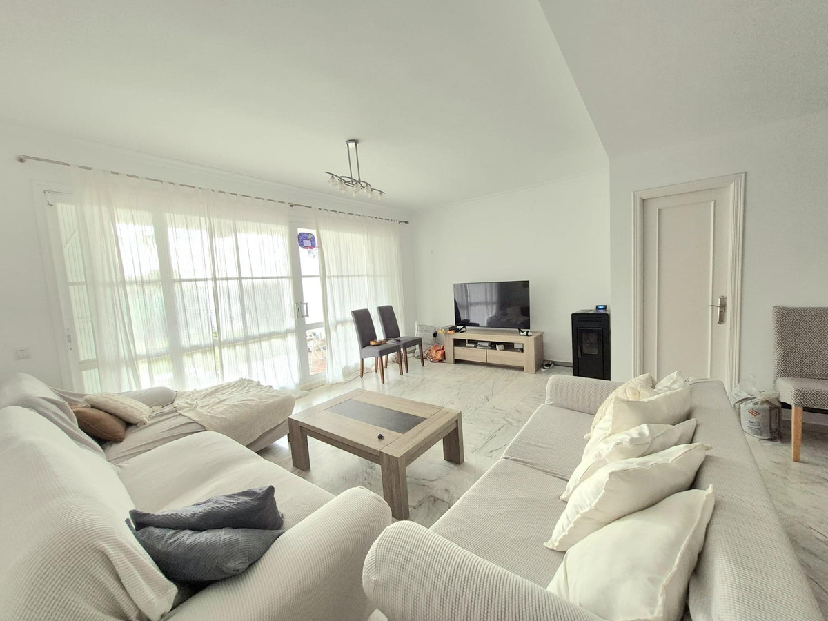 Huis te koop in Calahonda | 5 slaapkamers H5435878