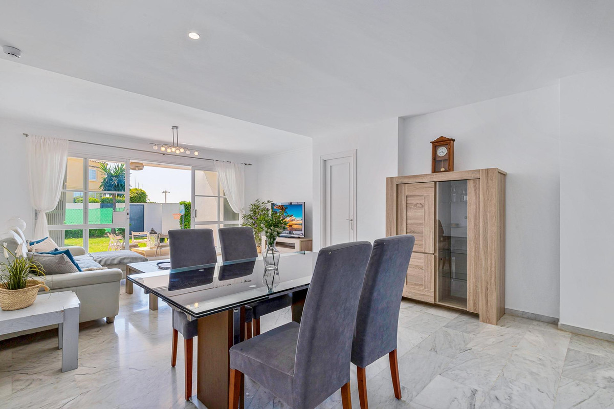 Huis te koop in Calahonda | 5 slaapkamers H5435878