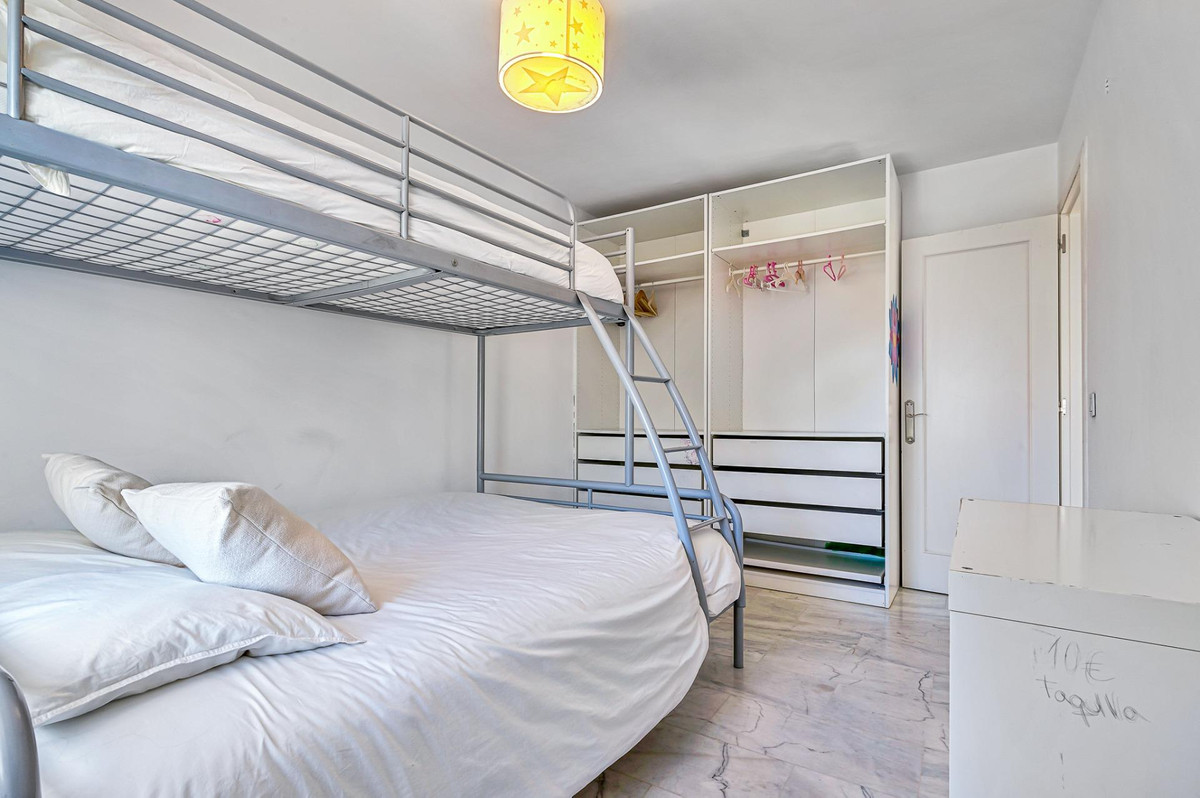Huis te koop in Calahonda | 5 slaapkamers H5435878