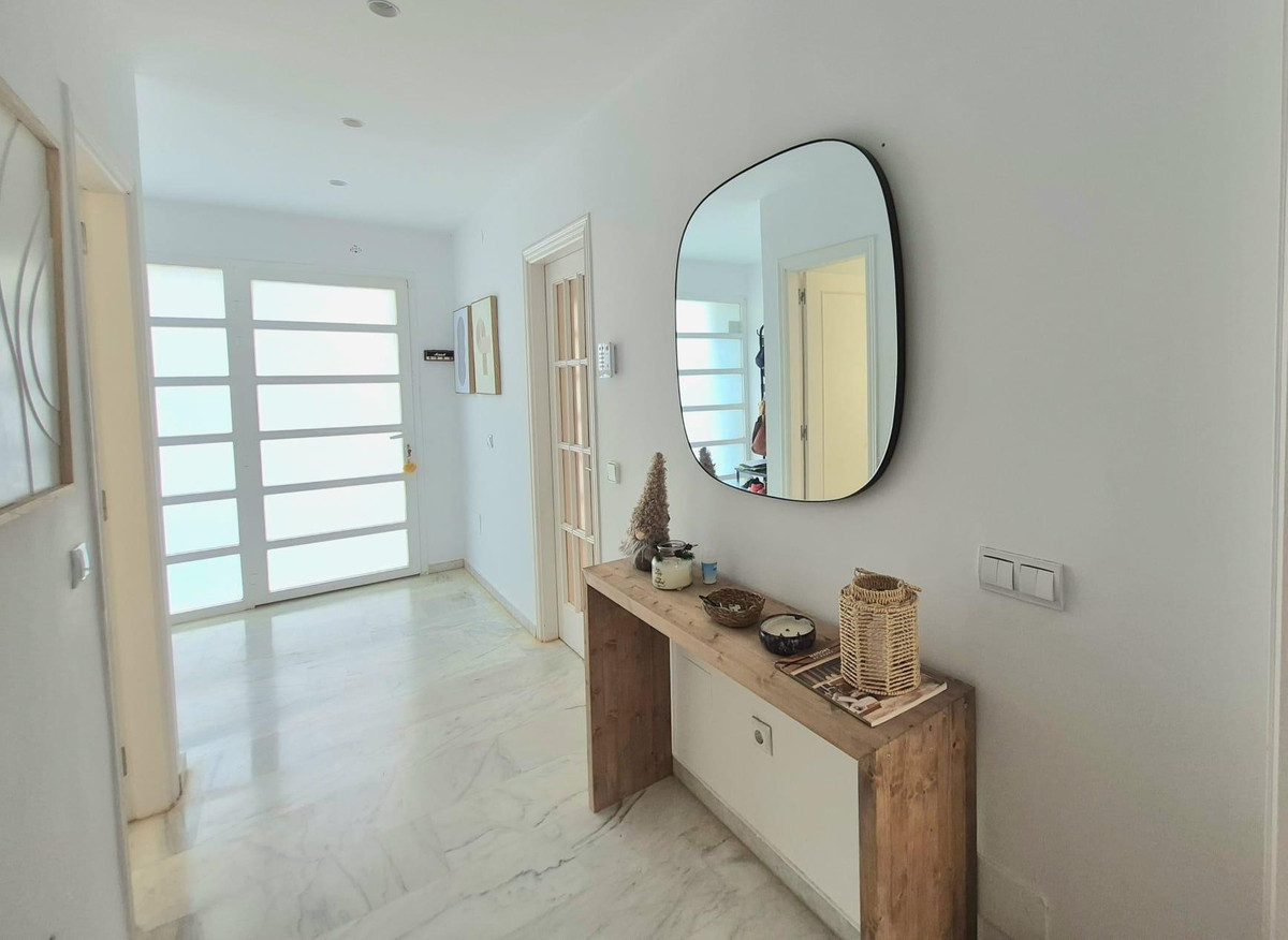 Huis te koop in Calahonda | 5 slaapkamers H5435878