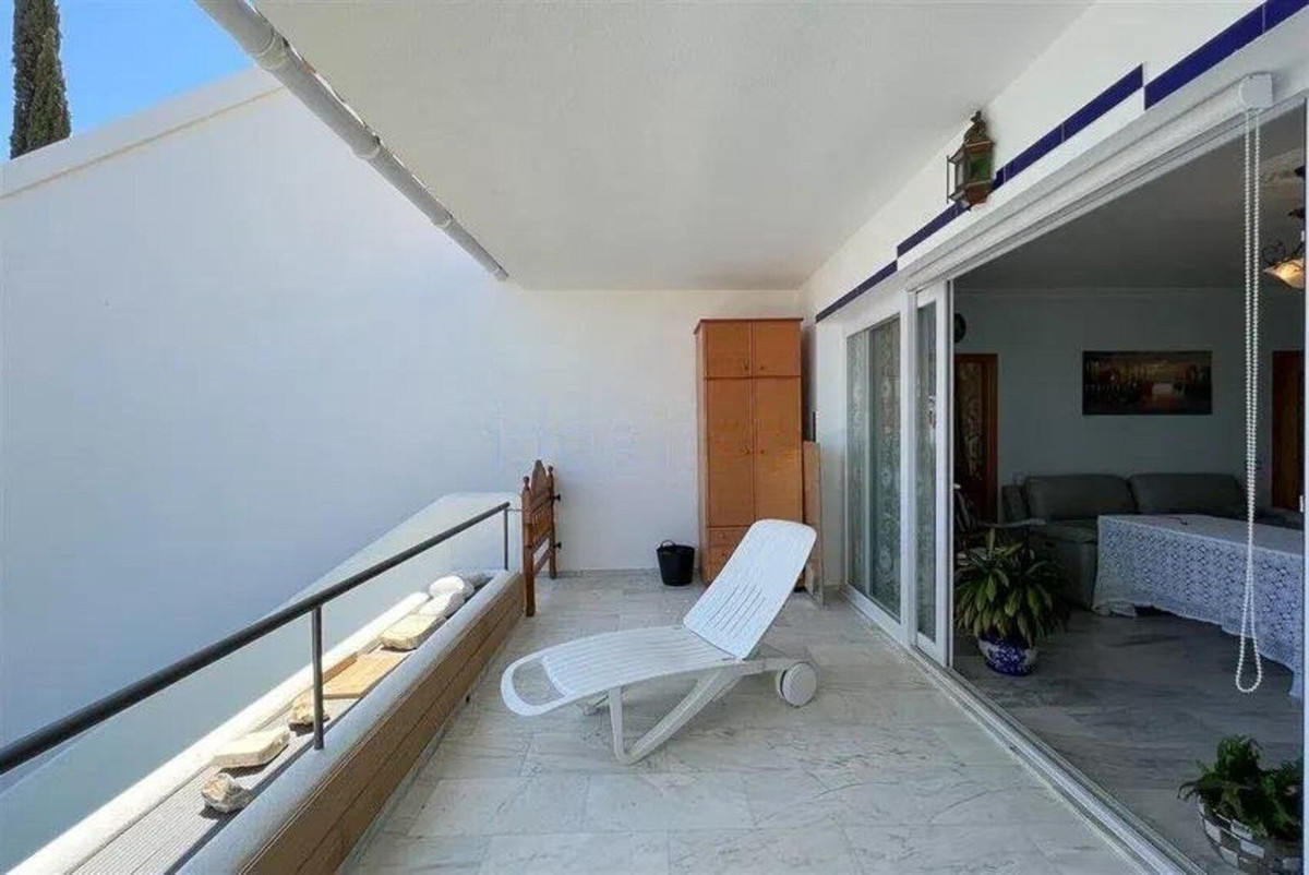 Huis te koop in Calahonda | 4 slaapkamers H5439886