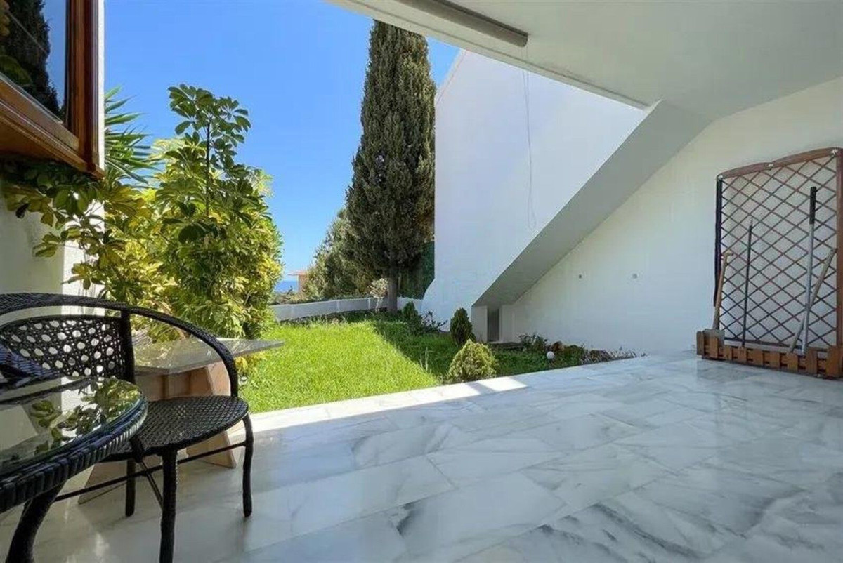 Huis te koop in Calahonda | 4 slaapkamers H5439886