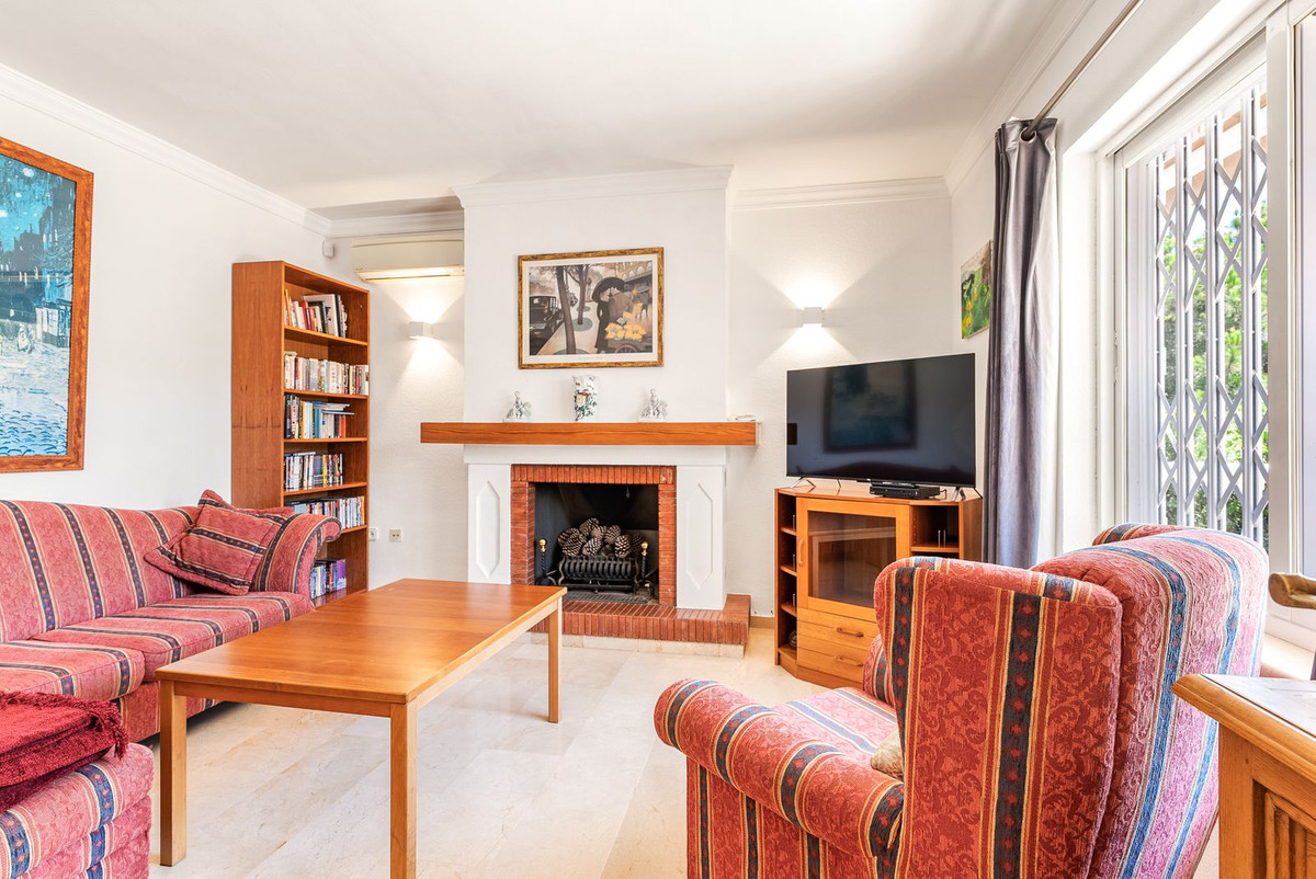 Huis te koop in Calahonda | 5 slaapkamers H5440537