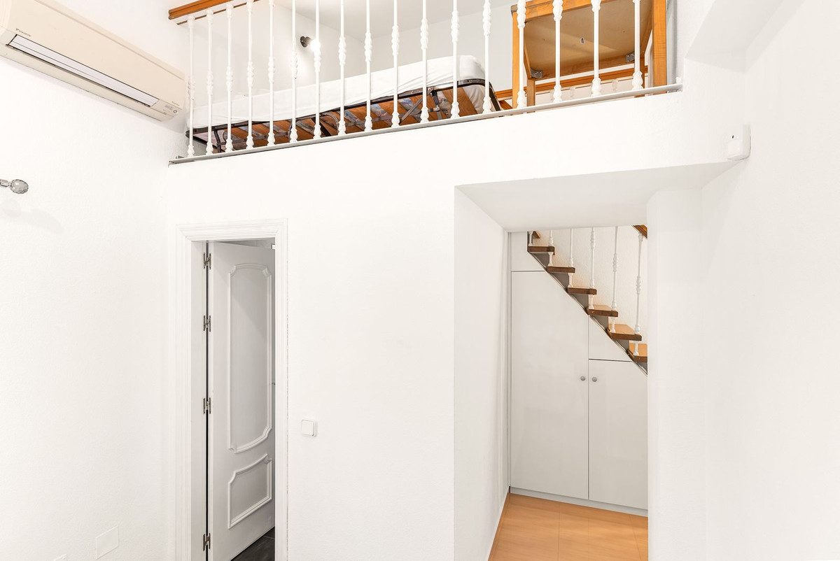 Huis te koop in Calahonda | 5 slaapkamers H5440537