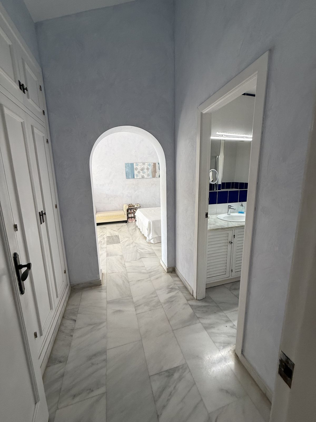 Appartement te koop in Calahonda | 4 slaapkamers H5448772